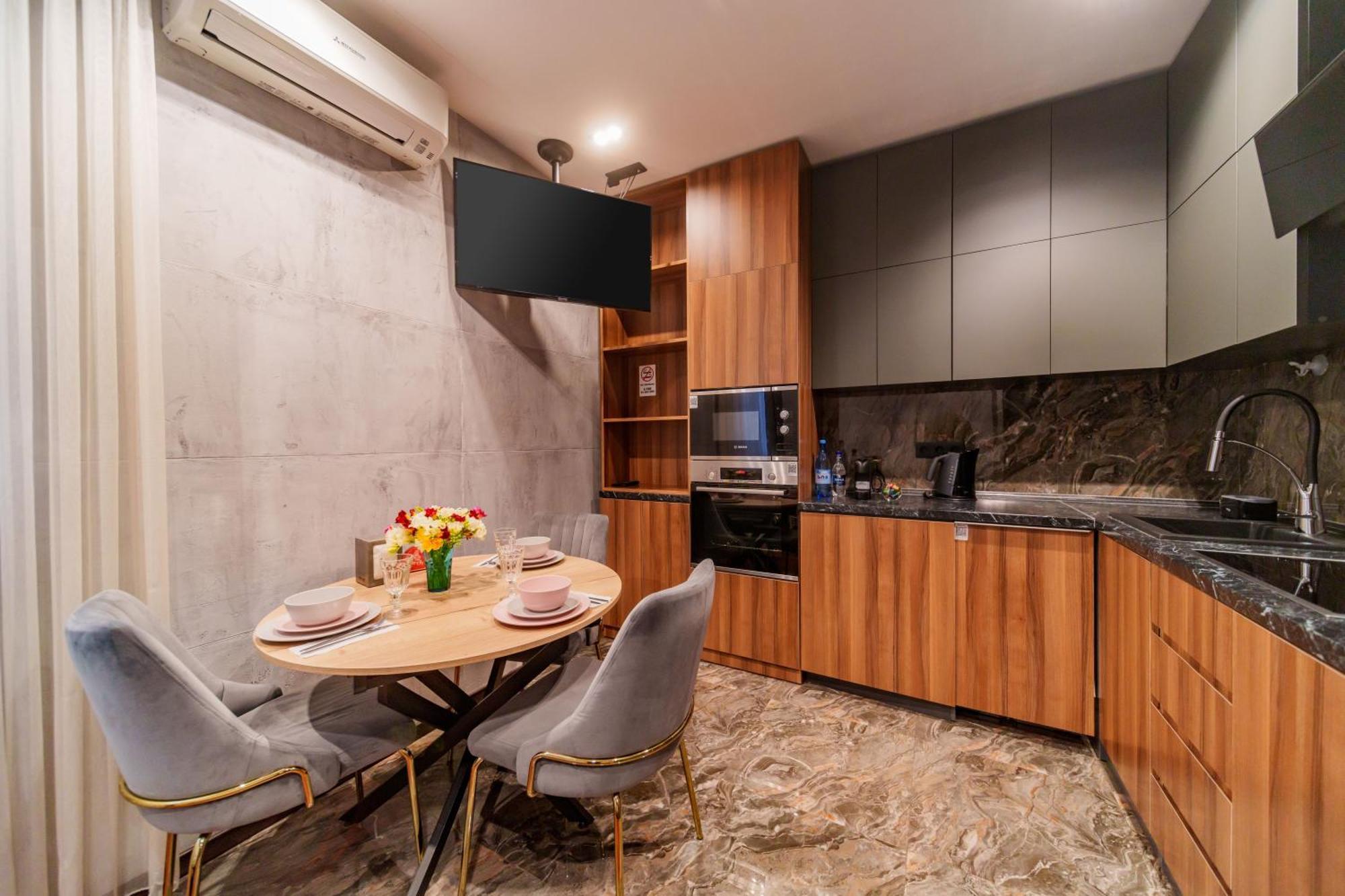 Arch Apart Hotel Γιερεβάν Εξωτερικό φωτογραφία